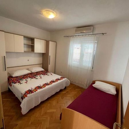 Apartment Martina Tučepi Exteriör bild