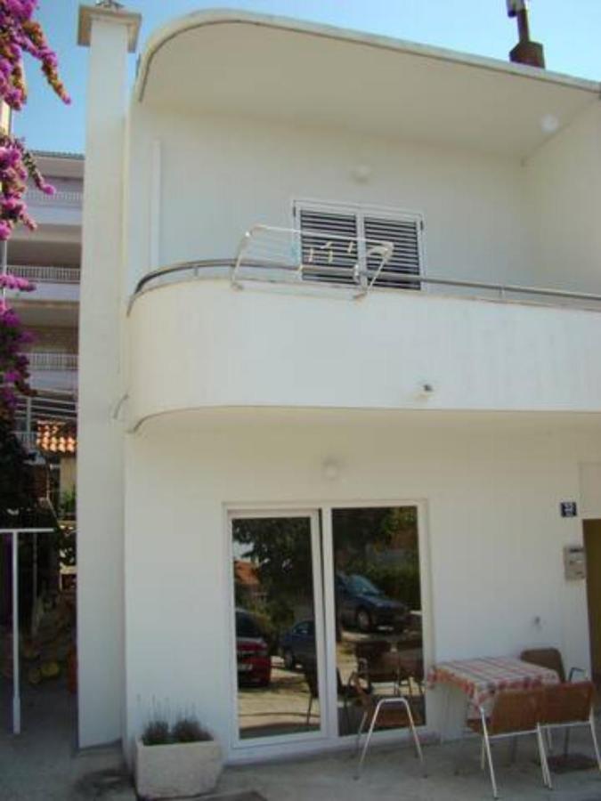 Apartment Martina Tučepi Exteriör bild