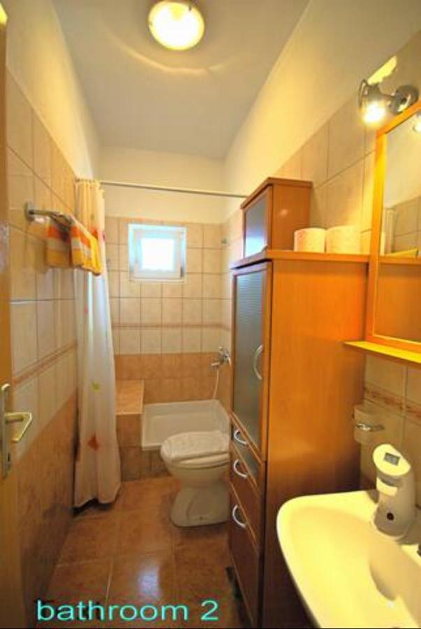 Apartment Martina Tučepi Exteriör bild